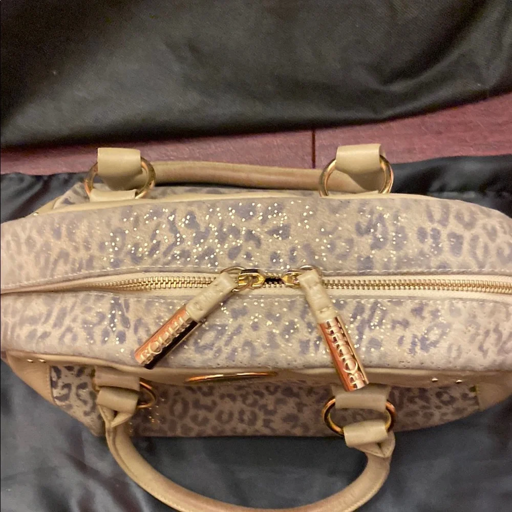 Bodhi Tan and Gold Women's Bag with dust bag - Picture 10 of 11